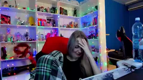 Rumi online show from December 14, 10:20 am