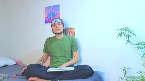      online show from May 13, 6:33 am