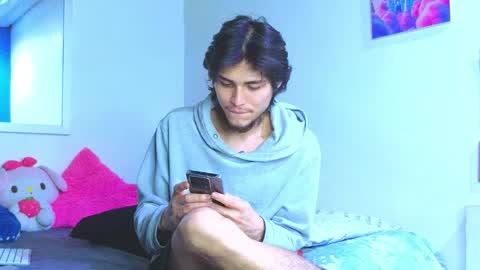      online show from June 6, 5:01 am