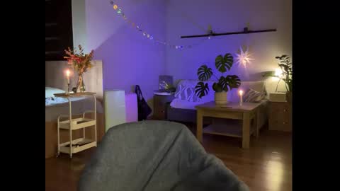 dori not holy get my tg channel with link from description under last photo online show from November 23, 5:13 pm