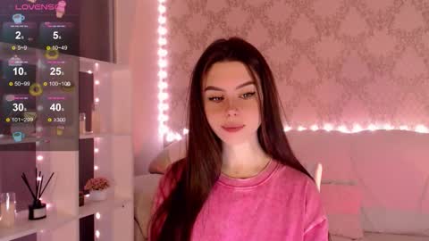 Mia online show from October 9, 3:37 am