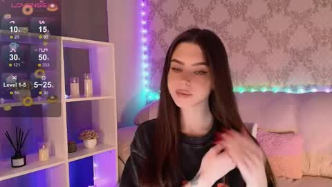 Snapshot of holymiax chatting on May 14, 4:08 am Mia online show from May 14, 4:08 am