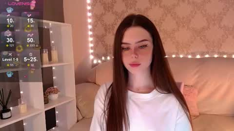 Mia online show from June 25, 5:12 am
