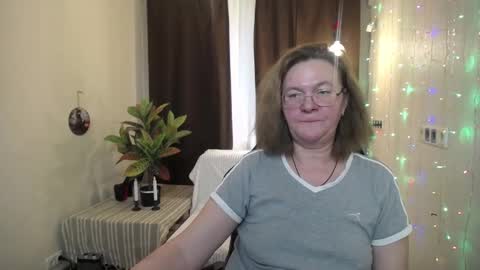 Snapshot of holymilfa chatting on January 26, 10:34 am holymilfa online show from January 26, 10:34 am