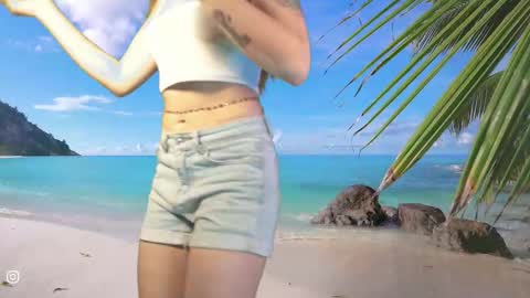 honeeeey_ online show from October 15, 11:05 pm