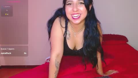 Snapshot of honey_buns_1 chatting on February 28, 2:09 pm mimi online show from February 28, 2:09 pm