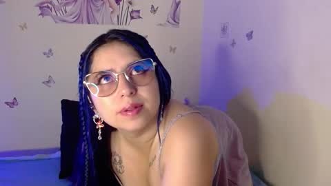 Snapshot of honey_buns_1 chatting on September 30, 11:37 am mimi online show from September 30, 11:37 am