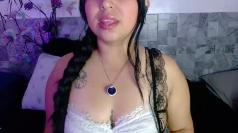 mimi online show from December 17, 11:16 am