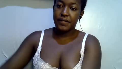 honey_dropp1 online show from May 29, 3:37 am