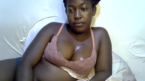 honey_dropp1 online show from June 8, 9:04 pm