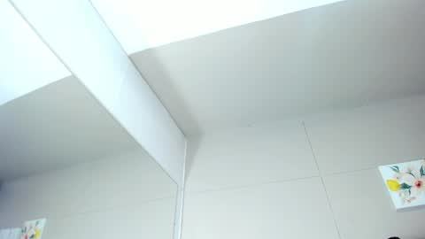 Snapshot of honey_hex_ chatting on May 16, 1:21 pm honey_hex_ online show from May 16, 1:21 pm