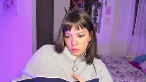 Lau online show from December 17, 3:06 am