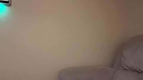 Snapshot of honey_man14 chatting on March 16, 2:17 am honey_man14 online show from March 16, 2:17 am