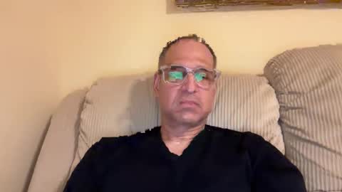 Snapshot of honey_man14 chatting on March 26, 8:09 am honey_man14 online show from March 26, 8:09 am