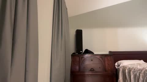 honey_man14 online show from May 23, 12:42 pm