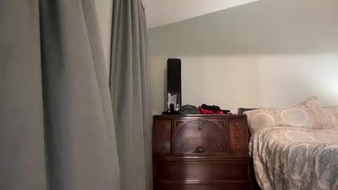 honey_man14 online show from June 15, 3:14 pm