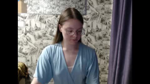 Lina online show from February 14, 1:51 pm