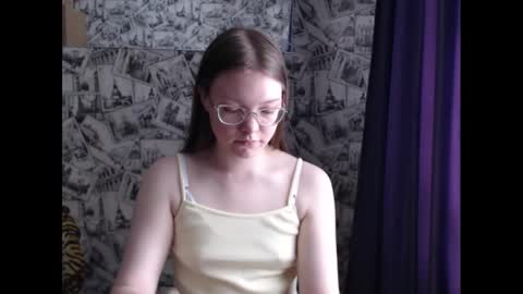 Lina online show from March 12, 8:41 am
