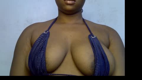 mamacita online show from October 21, 9:10 am