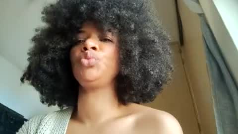 Snapshot of honey_sweet8 chatting on July 11, 1:58 pm Honey-Sweett online show from July 11, 1:58 pm