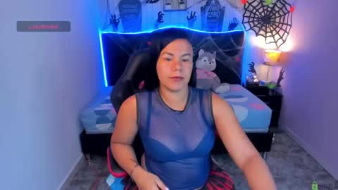 Violet online show from October 19, 3:29 am