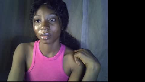 Snapshot of honeyari chatting on February 24, 9:13 pm Nicki online show from February 24, 9:13 pm