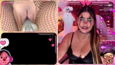 Snapshot of honeyboo__ chatting on October 31, 10:11 pm Lucero online show from October 31, 10:11 pm