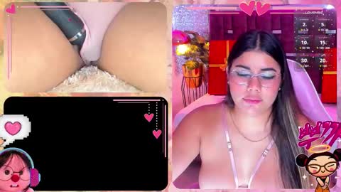 Snapshot of honeyboo__ chatting on December 14, 10:47 pm Lucero online show from December 14, 10:47 pm