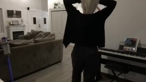 honeybuhnny online show from February 28, 4:46 am