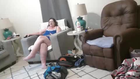 Snapshot of honeybuns344636 chatting on March 7, 11:18 am Honey online show from March 7, 11:18 am