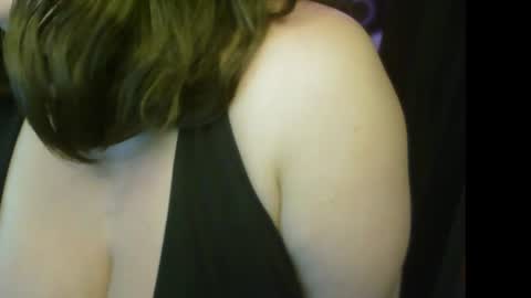 honeychambers online show from August 4, 10:12 pm