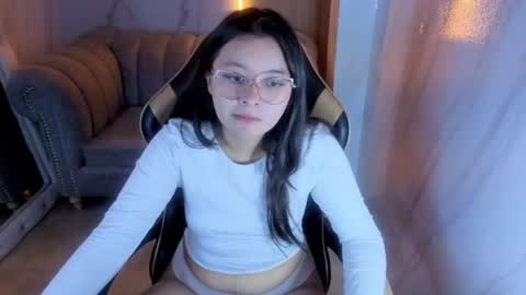 Snapshot of honeydoll_tf chatting on June 16, 12:52 pm honeydoll_tf online show from June 16, 12:52 pm