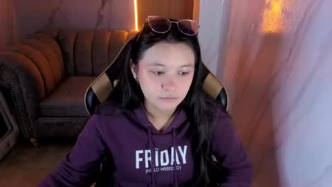 honeydoll_tf online show from June 18, 1:04 pm