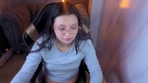 honeydoll_tf online show from June 27, 1:39 pm