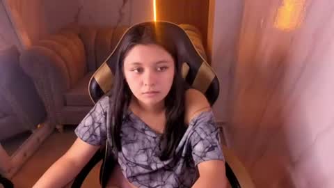 honeydoll_tf online show from June 29, 12:49 pm