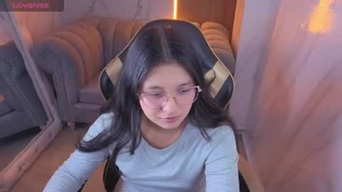honeydoll_tf online show from July 31, 1:10 pm