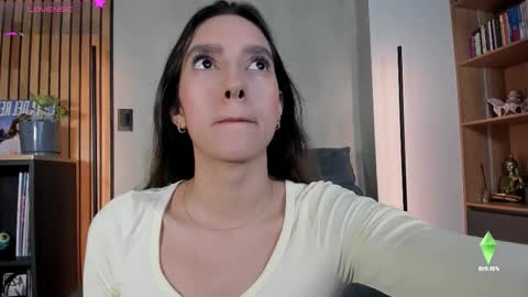 Sofia independent model online show from November 5, 11:32 am