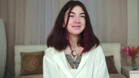 Snapshot of honeykadakia chatting on November 27, 6:26 am Jane online show from November 27, 6:26 am