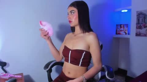 HONEY LUXE online show from May 27, 4:09 am