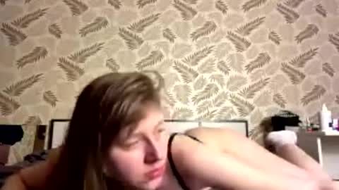 Snapshot of honeymiraa chatting on May 31, 6:09 pm Mira online show from May 31, 6:09 pm