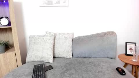 Snapshot of honeymoon_sariel chatting on October 2, 7:43 pm honeymoon_sariel online show from October 2, 7:43 pm