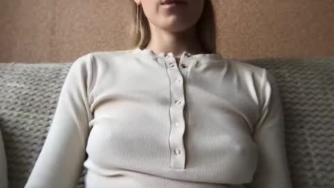 honeynymph online show from March 6, 1:14 pm