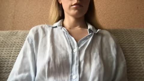 honeynymph online show from March 12, 12:36 pm