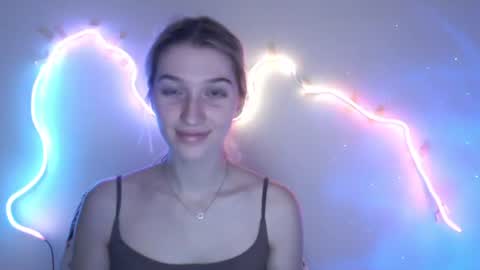 honeyveil online show from June 13, 4:16 pm
