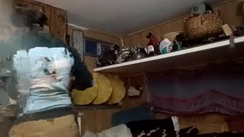 hoodoou online show from February 9, 1:31 am