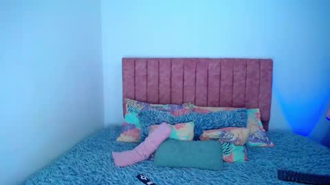 Snapshot of hoot_alicee chatting on October 16, 9:05 pm ONLYFANS online show from October 16, 9:05 pm