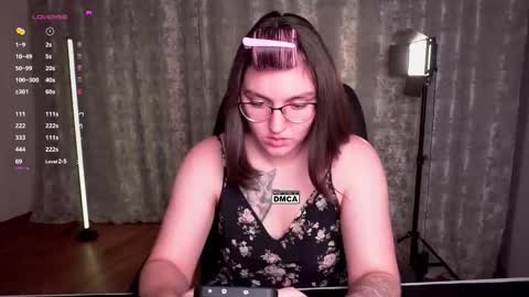 Karina online show from February 22, 5:00 pm