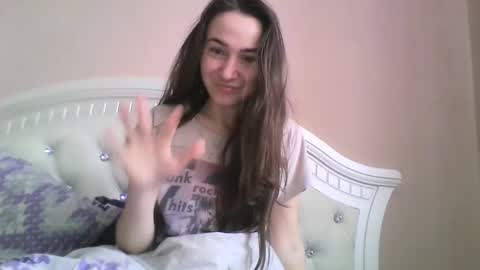 hootloove69 online show from January 18, 8:10 am