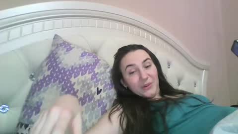 hootloove69 online show from January 24, 7:39 pm