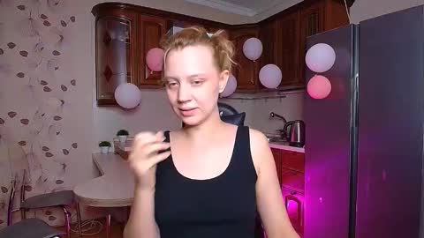 hope happyyy online show from September 14, 7:07 am